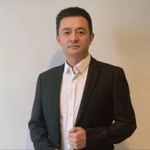 亢明哲