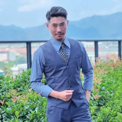 李丛标