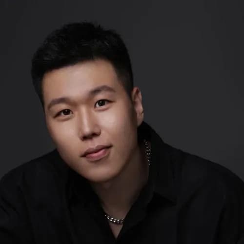 李东颖