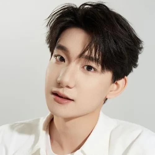 李昊成