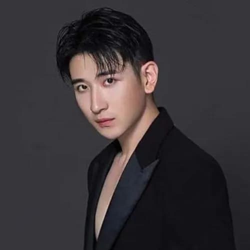 李佳桐