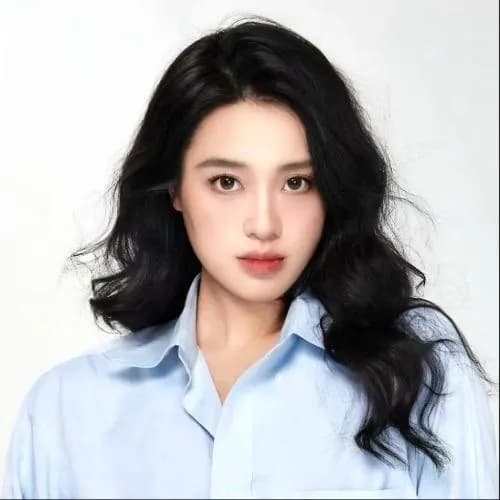 覃羿蕾