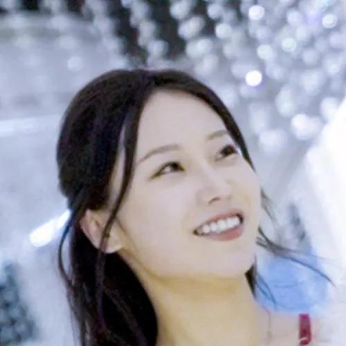 王若冰