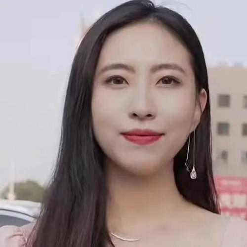 尹婷