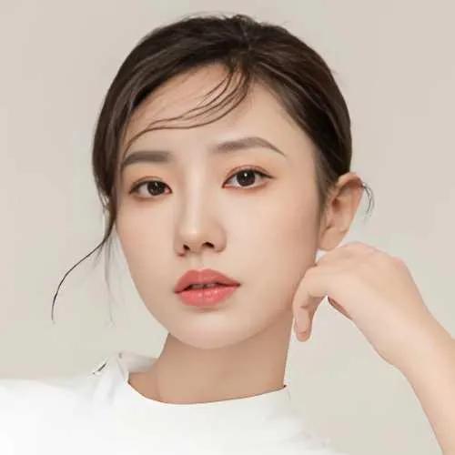 张耀伊