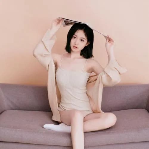 zhou yang qian qian