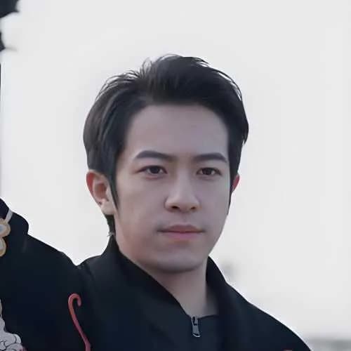 zhou zi ang